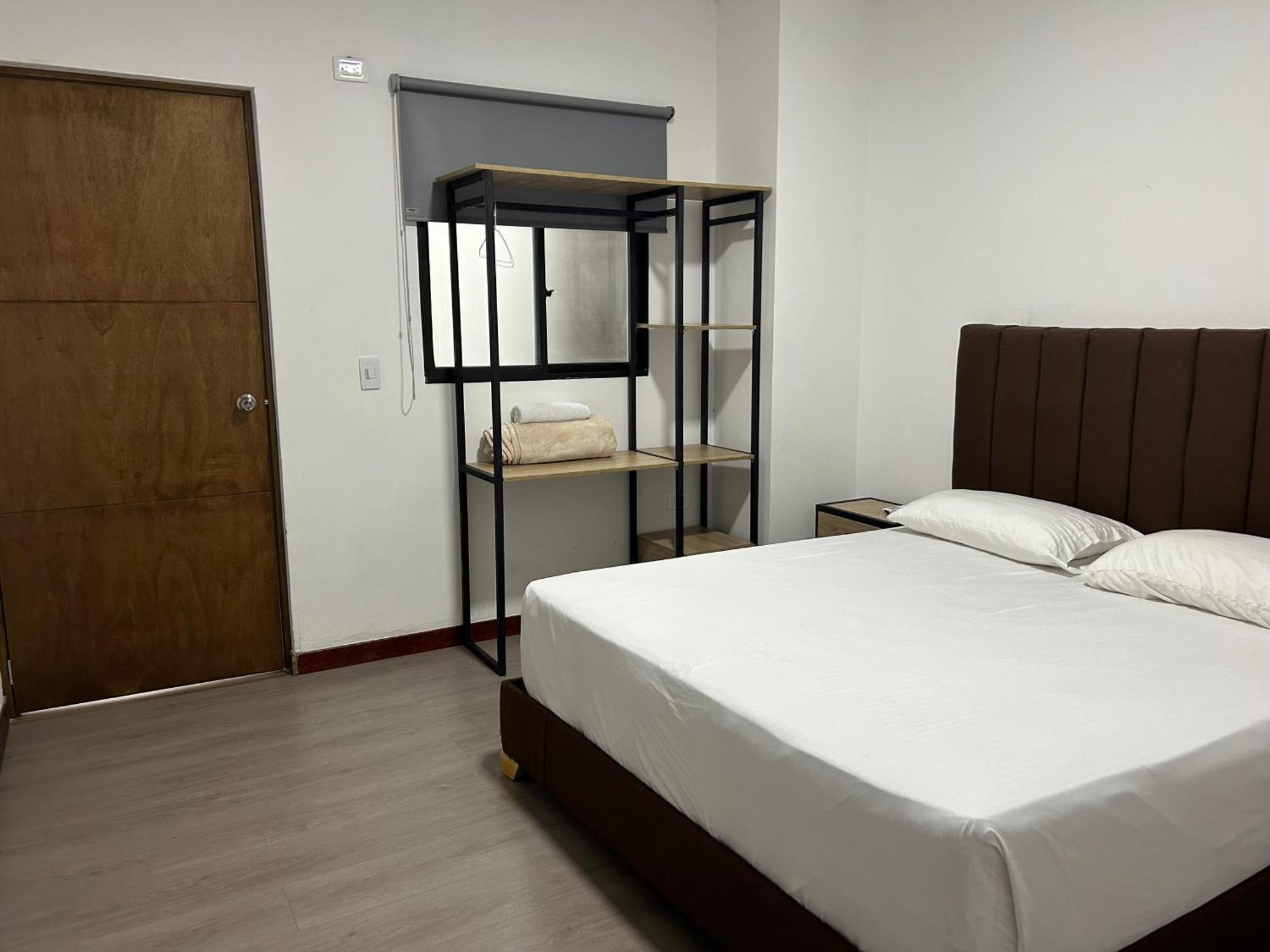Hotel Gallery By 70 Μεντεγίν Εξωτερικό φωτογραφία