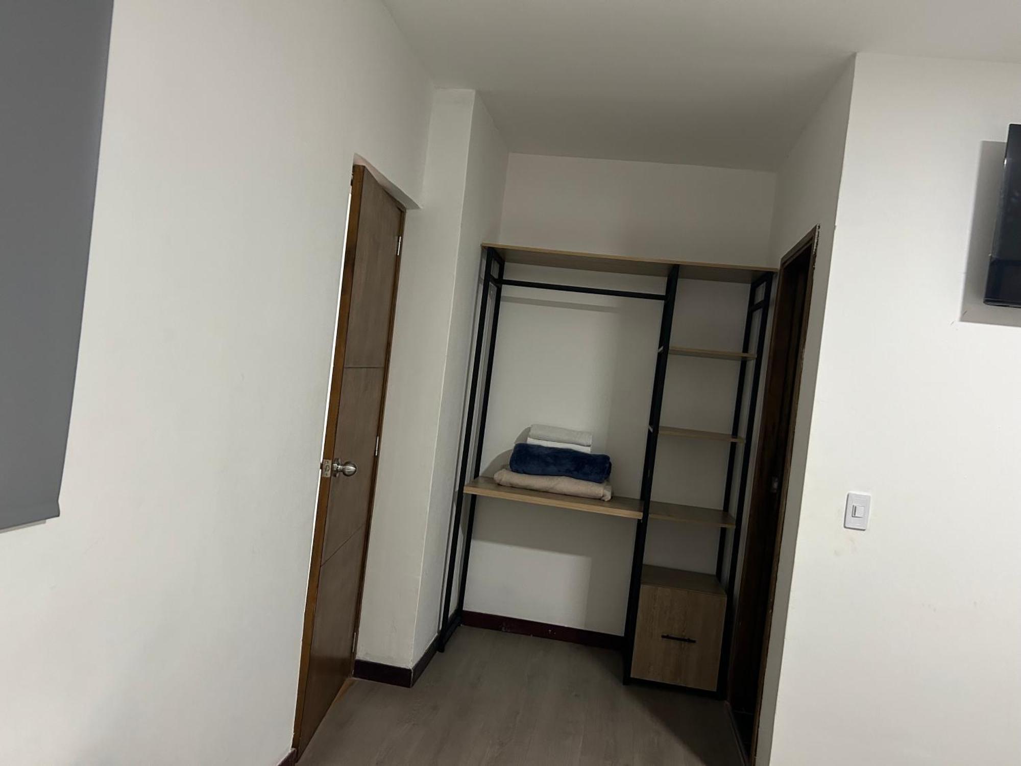 Hotel Gallery By 70 Μεντεγίν Εξωτερικό φωτογραφία