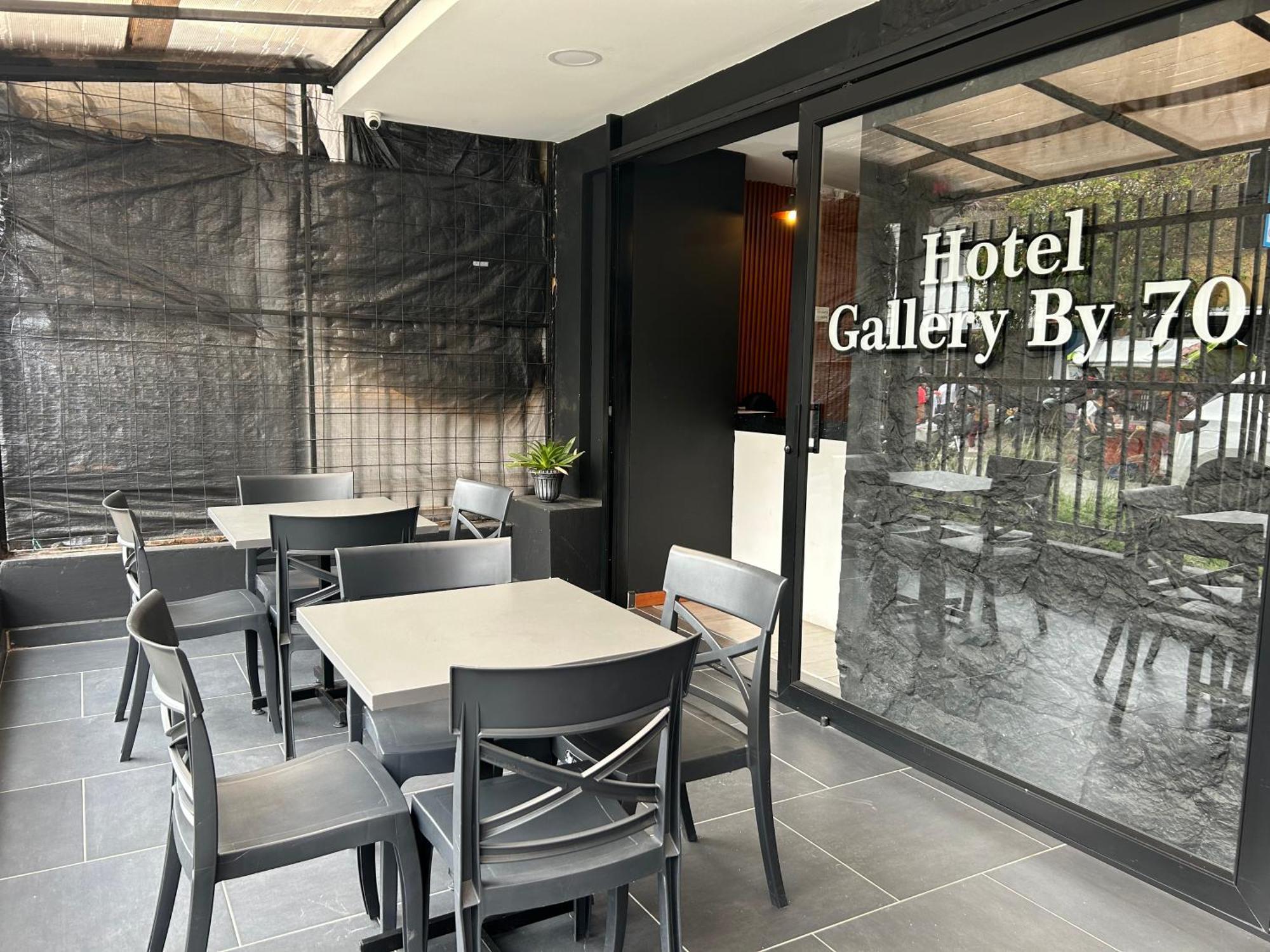 Hotel Gallery By 70 Μεντεγίν Εξωτερικό φωτογραφία
