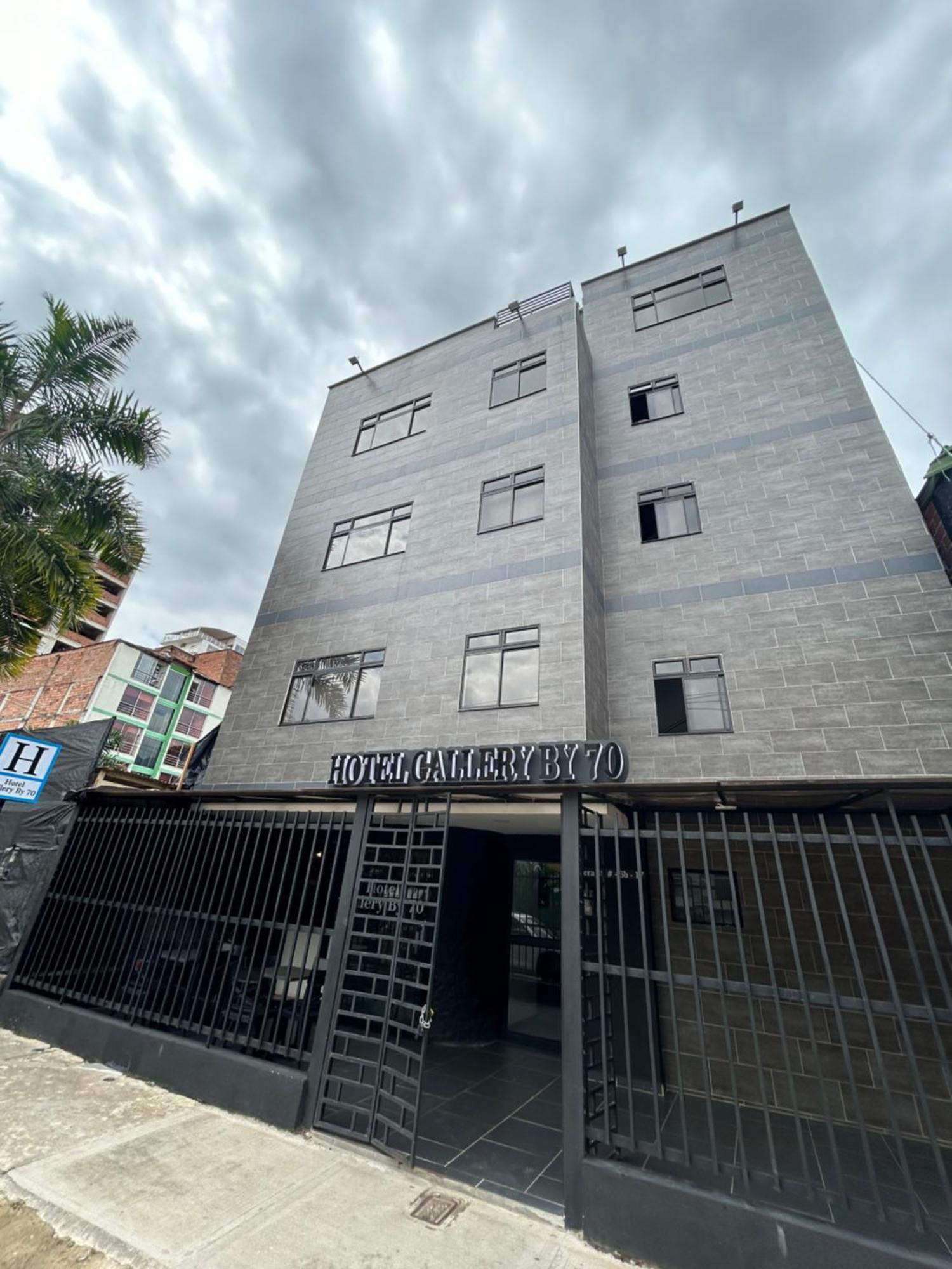 Hotel Gallery By 70 Μεντεγίν Εξωτερικό φωτογραφία