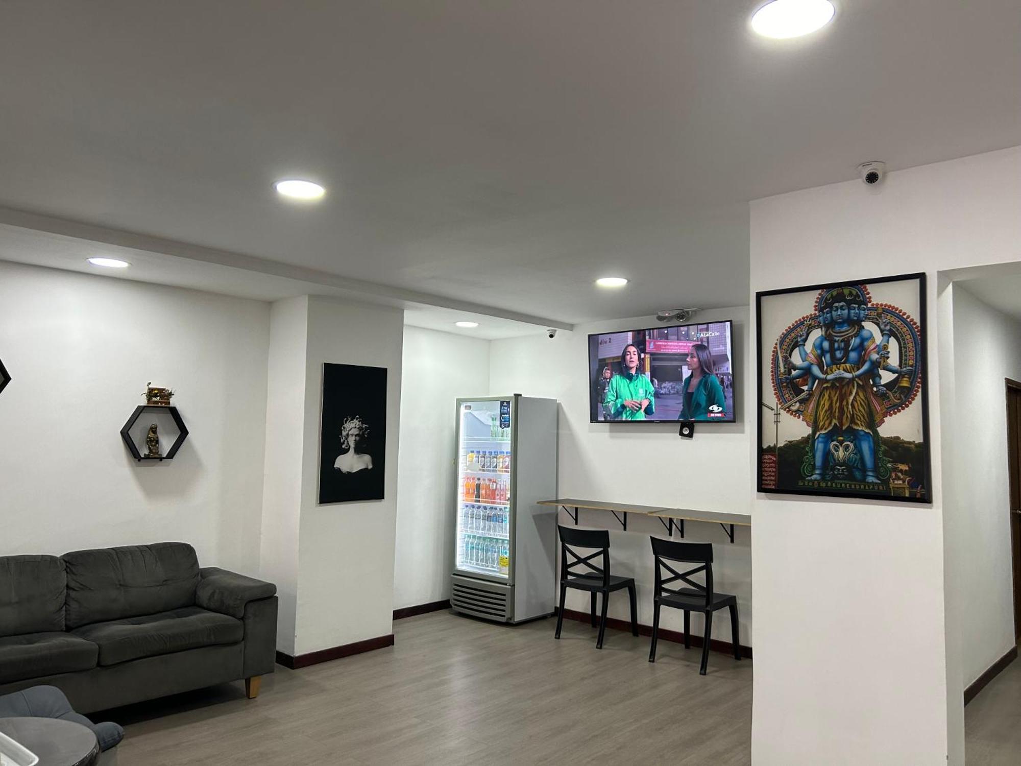 Hotel Gallery By 70 Μεντεγίν Εξωτερικό φωτογραφία