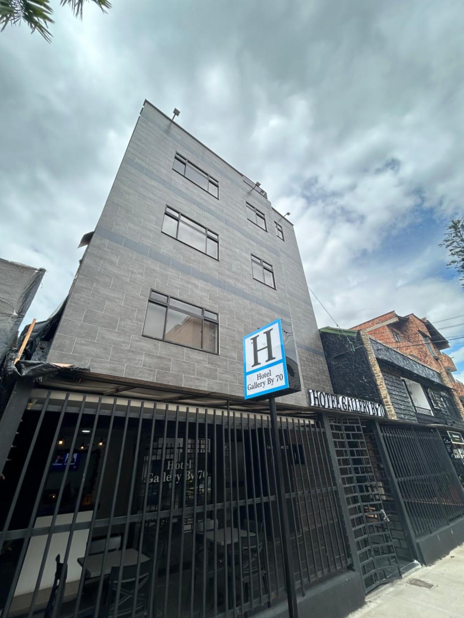 Hotel Gallery By 70 Μεντεγίν Εξωτερικό φωτογραφία